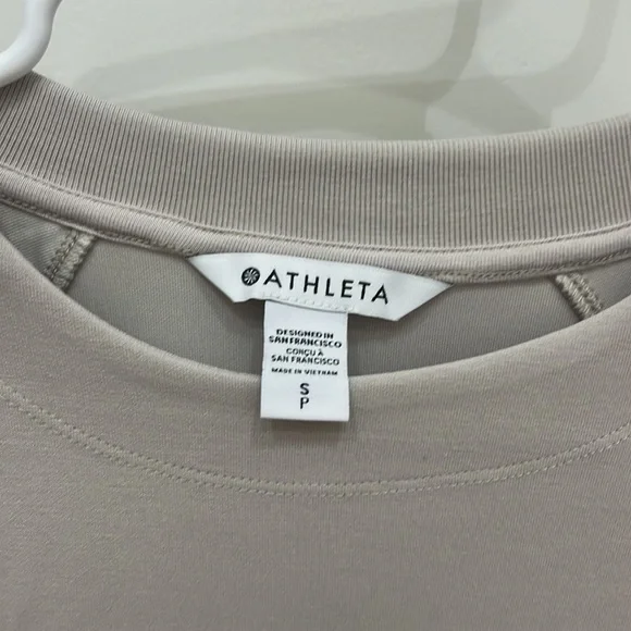 Athleta Seasoft Crewneck Sweatshirt S NWT - Picture 2 of 6